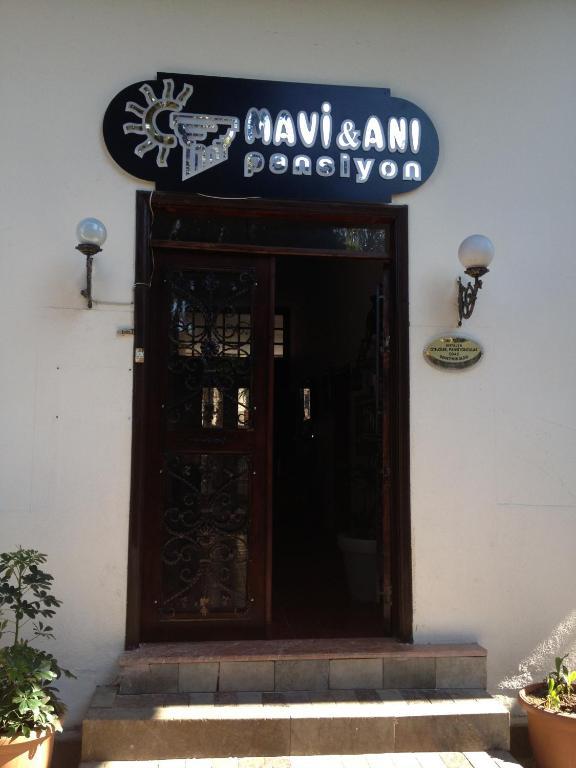אנטליה Mavi & Ani Pansiyon מראה חיצוני תמונה